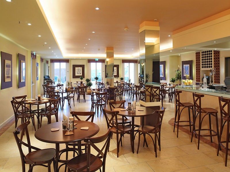 โรงแรมเดอ ฟรองซ์ Saint Helier ภายนอก รูปภาพ